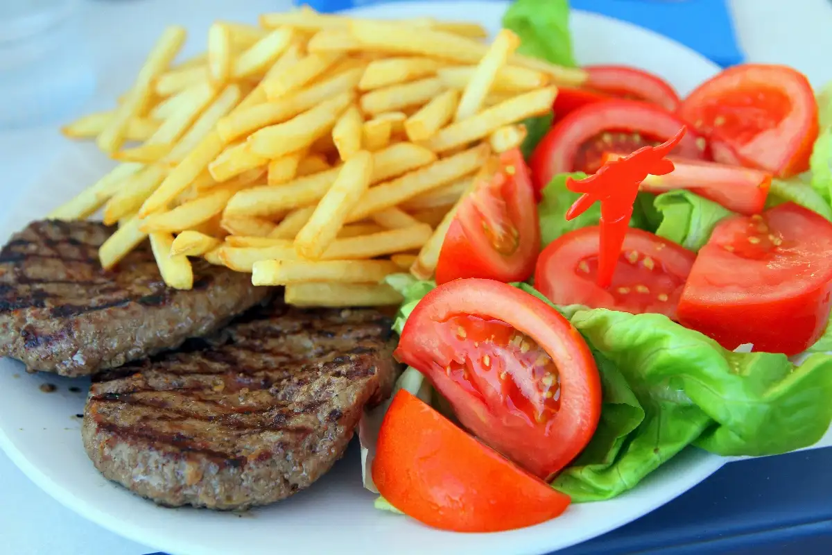 Steak frites salade